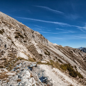 Foto 3 di Sentiero da Sella Somdogna - Ric. Alpini BTG Gemona – Jof di Miezegnot