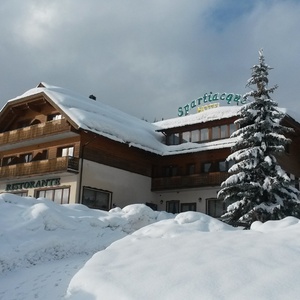 Foto 2 di Ristorante Spartiacque - Camporosso