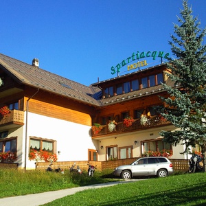 Foto 1 di Ristorante Spartiacque - Camporosso