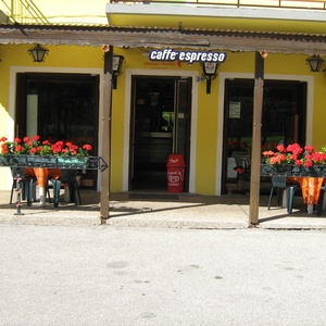 Foto 1 di Bar Netti di Sabotha Bruna - Malborghetto