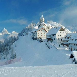 Foto 2 di Santuario del Monte Lussari
