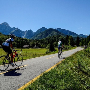 Foto 1 di La piana di Fusine