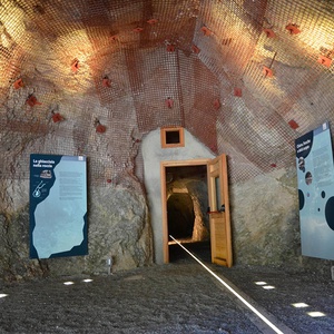 foto di Der Eistunnel von Resiutta