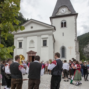 Foto 1 di Chiesa dei Ss. Filippo e Giacomo a Ugovizza